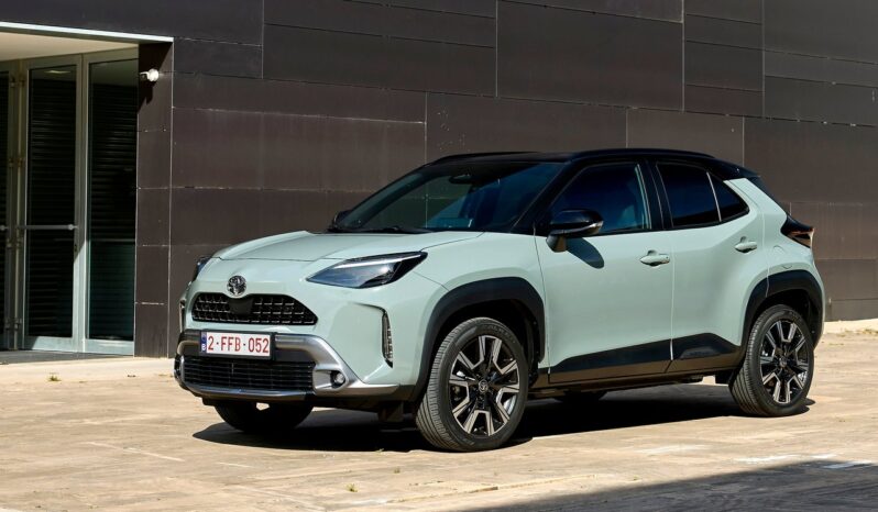 Toyota Yaris Cross pieno
